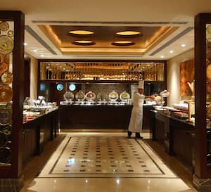 Alesta Restaurant Titanic City Hotel Taksim Istanbul